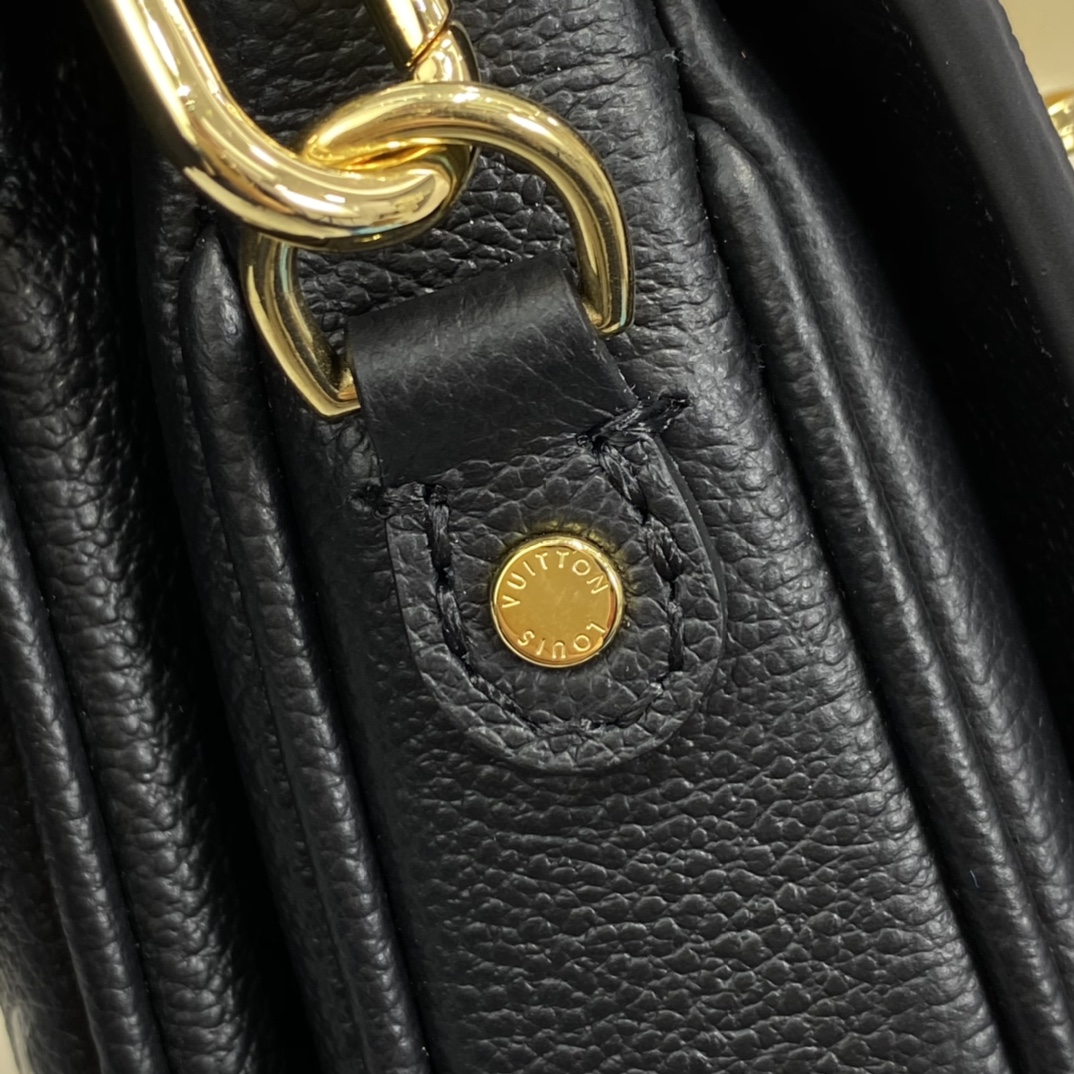 Louis Vuitton POCHETTE METIS Handbag Monogram Empreinte M41487 Black